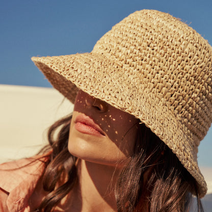 Oonadatta Crochet Bucket Hat - Natural