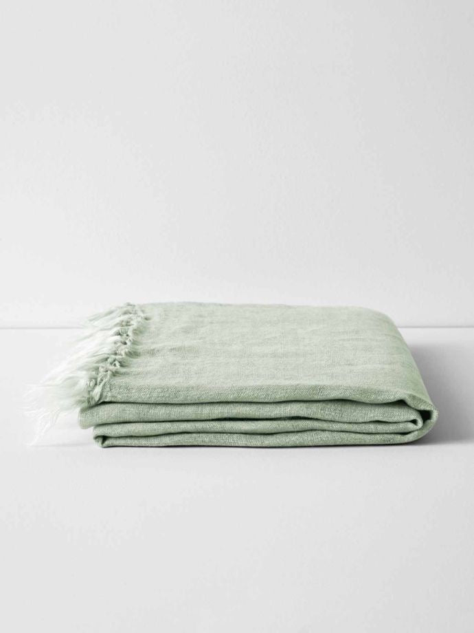 AURA THROW LINEN FRINGE SAGE