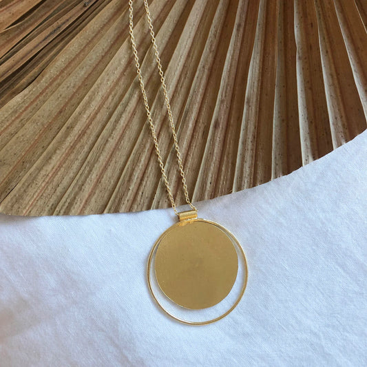 Dora Round Necklace Gold