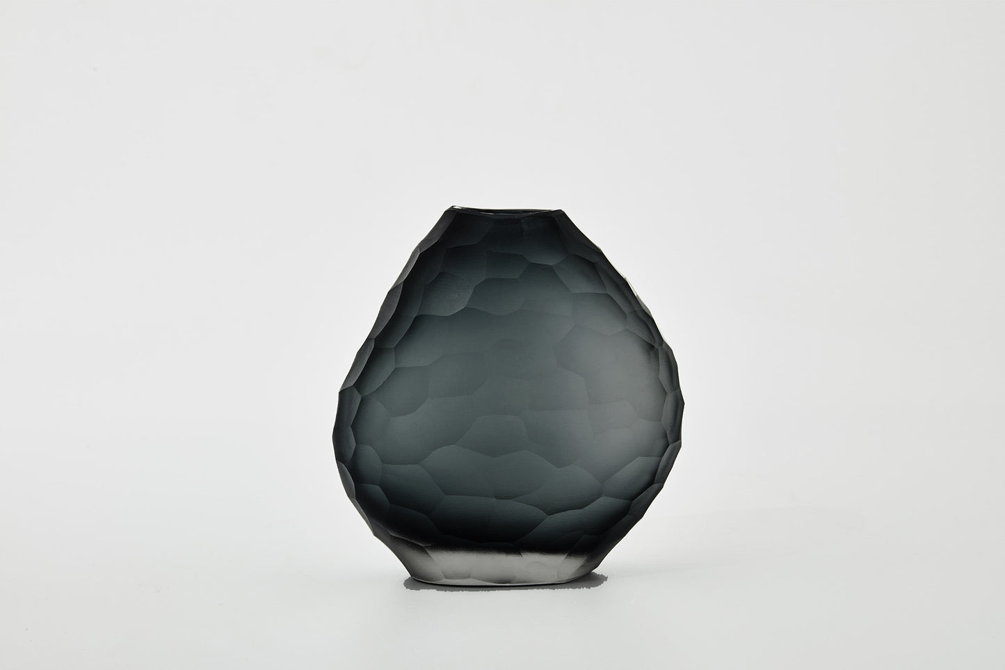 Calypso Vase Small - Smoke